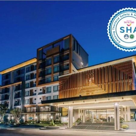 Arista Hotel Ubon Ubon Ratchathani Esterno foto